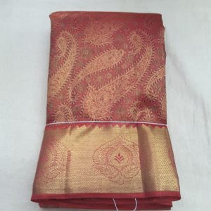 Kanjivaram Handloom Pure Silk Sarees Stiletto Red w/ Gold Zari Color