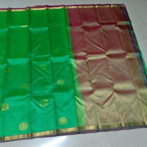 Kanchi Soft Silk Sarees Circle Flower Design Pigment Green w/ Gold Zari Color