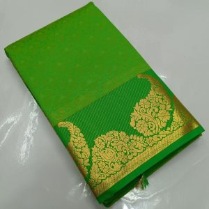 Trendy Kanjivaram Gift Silk Kadhambari Saree Mango Design ( Magenta / Parrot Green)