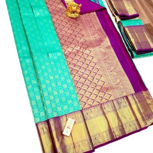 Kanjivaram Handloom Pure Silk Sarees Green w/ Purple Color