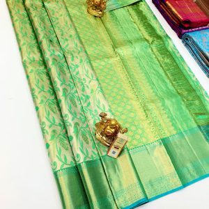 Kanjivaram Pure Wedding Silk Saree Light Green Color w/ Blouse