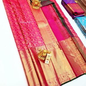 Rose Flower Design  Kanjivaram Pure Wedding Silk Saree Pink Color w/ Blouse