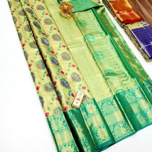 Kanjivaram Pure Wedding Silk Saree Pista Green Color w/ Blouse