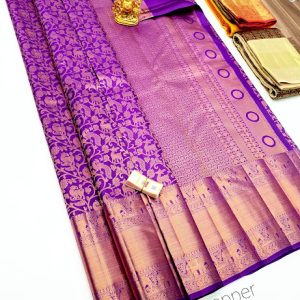 Trendy Design Kanjivaram Pure Wedding Silk Saree Purple Color w/ Blouse