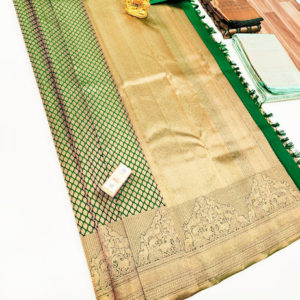 Animals Design Kanjivaram Pure Wedding Silk Saree Green Color w/ Blouse