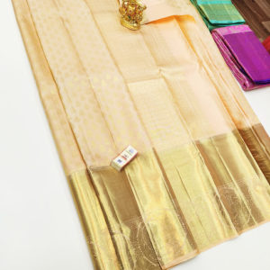 Big Border Kanjivaram Pure Wedding Silk Saree Off White Color w/ Blouse