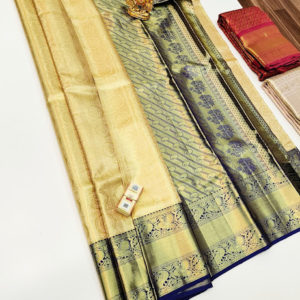 Trendy Design Kanjivaram Pure Wedding Silk Saree Off White Color w/ Blouse