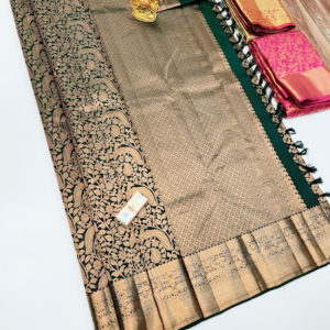 Beautiful Design Kanjivaram Pure Wedding Silk Saree Bottle Green Color w/ Blouse