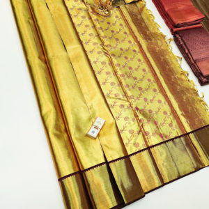 Trendy Design Kanjivaram Pure Wedding Silk Saree Golden Yellow Color w/ Blouse