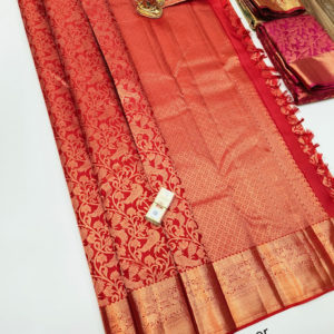 New Design Kanjivaram Pure Wedding Silk Saree Red Color w/ Blouse