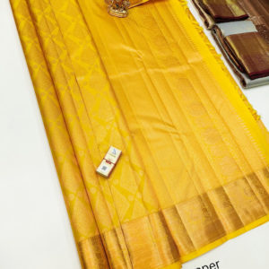 New Design Kanjivaram Pure Wedding Silk Saree Yellow Color w/ Blouse