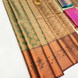 Kanjivaram Semi Silk Saree Green Color w/ Blouse