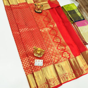 Trendy Design Kanjivaram Pure Wedding Silk Saree Apple Red Color w/ Blouse