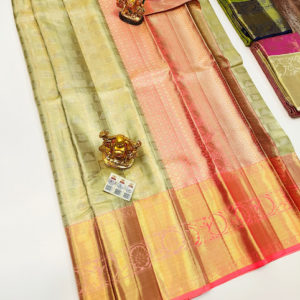New Design Kanjivaram Pure Wedding Silk Saree Golden Color w/ Blouse