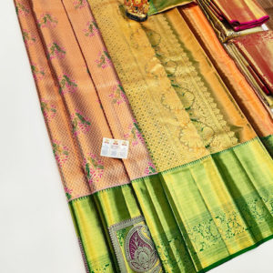 Trendy and Latest Kanjivaram Pure Wedding Silk Saree Peach Color w/ Blouse