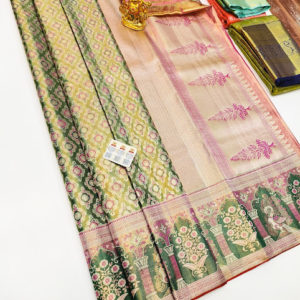 Unique Design Kanjivaram Pure Wedding Silk Saree Green Color w/ Blouse