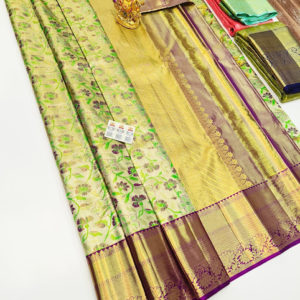 Unique Design Kanjivaram Pure Wedding Silk Saree Light Pista Color w/ Blouse
