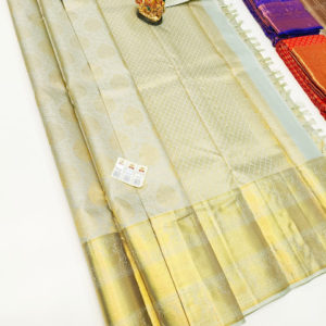 Unique Design Kanjivaram Pure Wedding Silk Saree White Color w/ Blouse