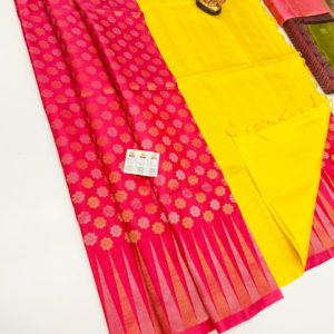 Different Design Pure Soft Silk Saree Pink Color w/ Blouse
