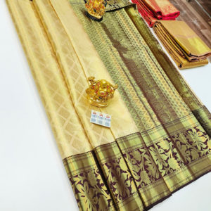 New Design Kanjivaram Pure Wedding Silk Saree Cream Color w/ Blouse
