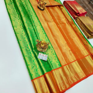Latest Design Kanjivaram Pure Wedding Silk Saree Green Color w/ Blouse