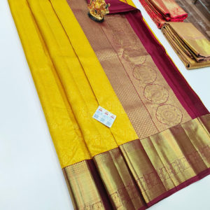 Beautiful Design Kanjivaram Pure Wedding Silk Saree Yellow Color w/ Blouse