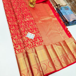 Beautiful Birds Design Kanjivaram Pure Wedding Silk Saree Chilli Red Color w/ Blouse