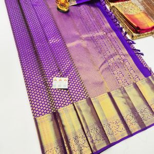 Trendy Design Kanjivaram Pure Wedding Silk Saree Purple Color w/ Blouse