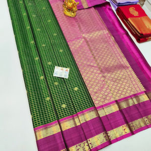 Small Checks Design Pure Kanjivaram Fancy Silk Saree Green Color w/ Blouse