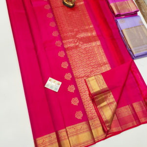 Unique Design Pure Soft Silk Saree Pink Color w/ Blouse