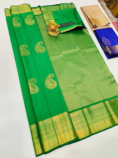 High Fancy Kanjivaram Silk Saree Mix Parrot Green Color w/ Blouse