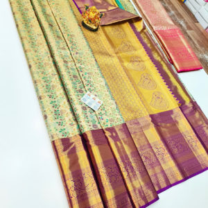 Floral Design Kanjivaram Pure Wedding Silk Saree Cream Color w/ Blouse