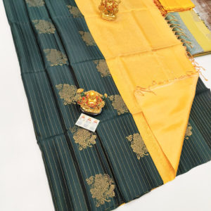 Trendy Design Pure Soft Silk Saree Bottle Green Color w/ Blouse