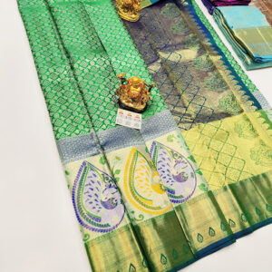 Different Design Kanjivaram Pure Wedding Silk Saree Green Color w/ Blouse