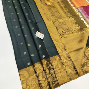 Pure Soft Silk Saree Bottle Green Color w/ Blouse