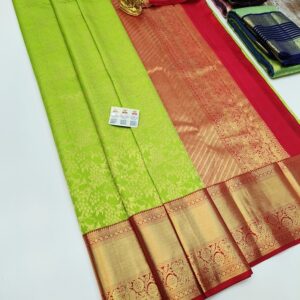 Kanjivaram Pure Wedding Silk Saree Green Color w/ Blouse