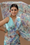Printed vs. Embellished Sarees: Which Style is Right for You?